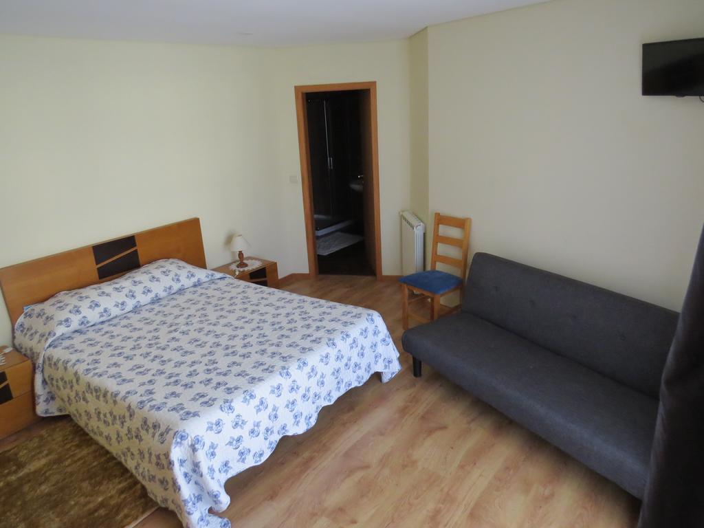 Hotel Residencia Iris Geres Exterior foto